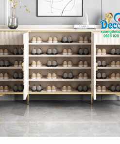 Khoang để giày riêng biệt