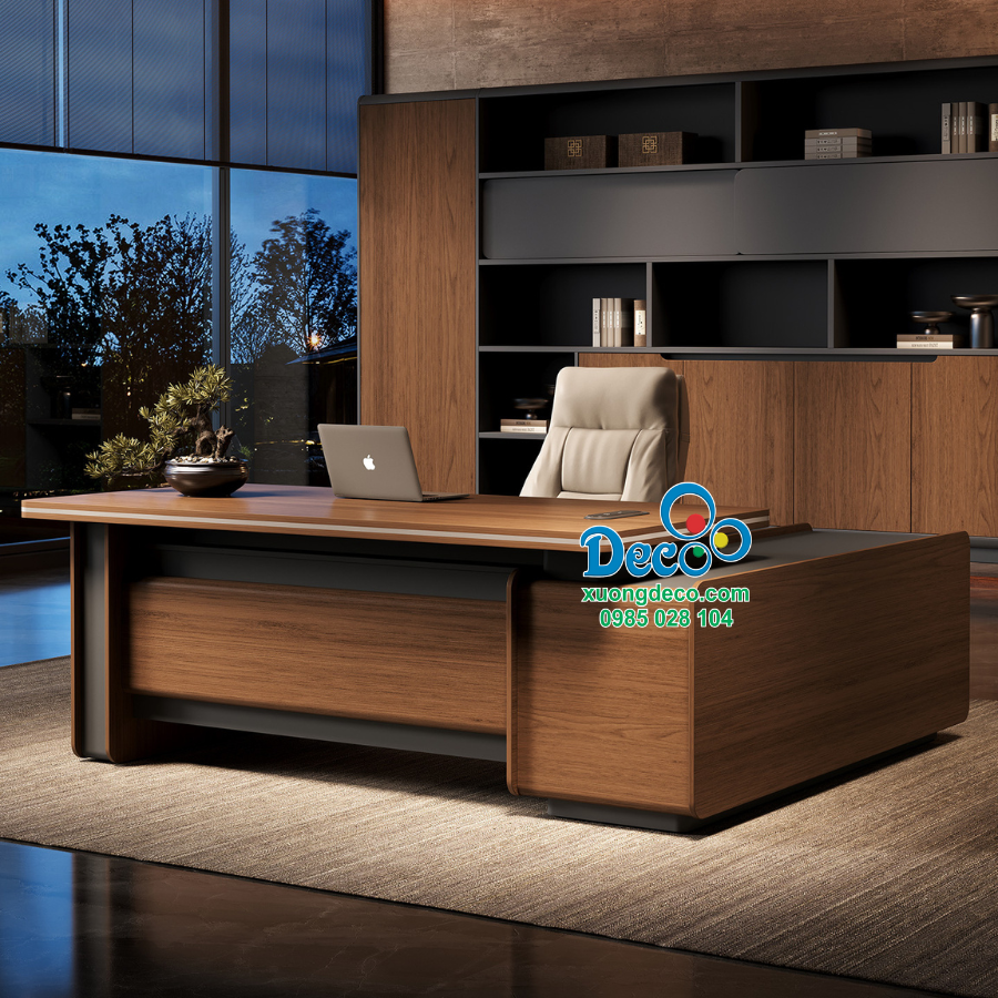 Bàn giám đốc làm việc