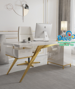 Bàn lãnh đạo cao cấp