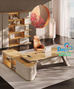 Mặt bàn làm việc rộng rãi