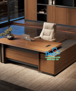 Mặt bàn lãnh đạo rộng rãi