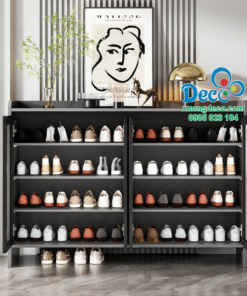 Khoang sắp xếp giày dép bên trong