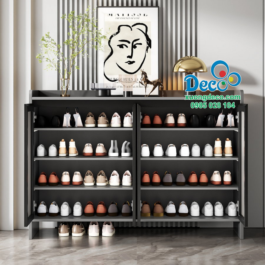 Khoang sắp xếp giày dép bên trong