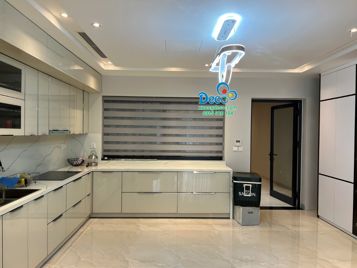 Tủ bếp innox sang trọng
