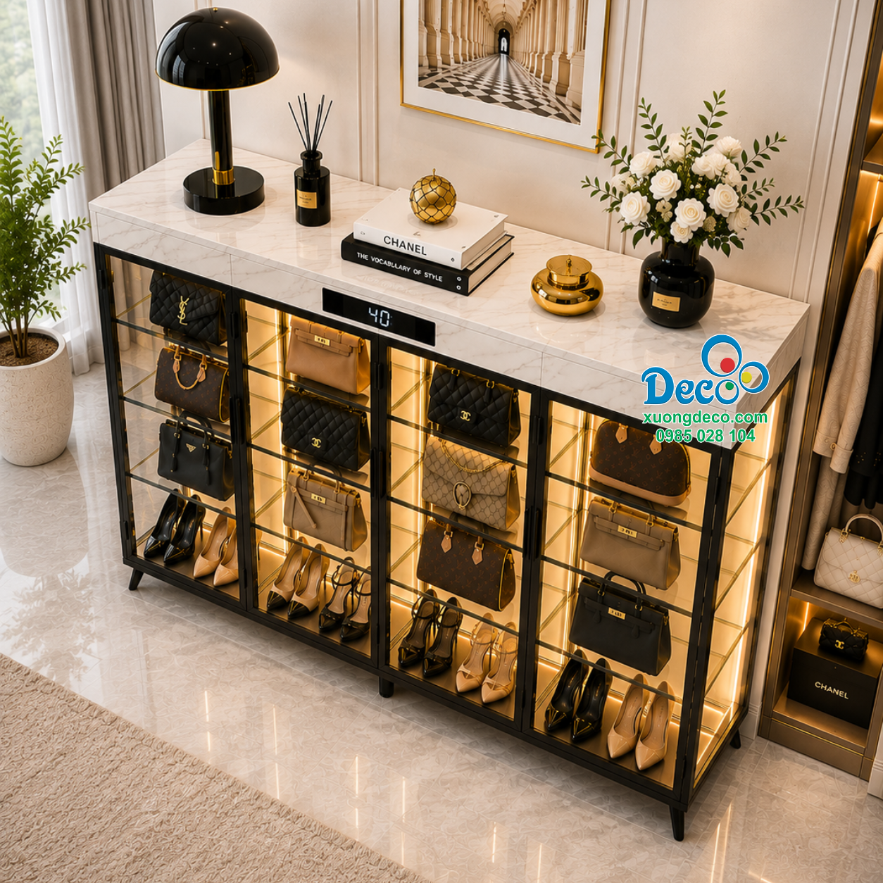 Tủ nhôm kính 4 bề Deco trưng bày và chăm sóc đồ hàng hiệu tại nhà chuẩn salon