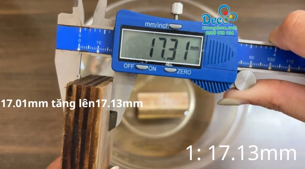 Đo chiều dày mẫu sau 24 giờ ngâm nước